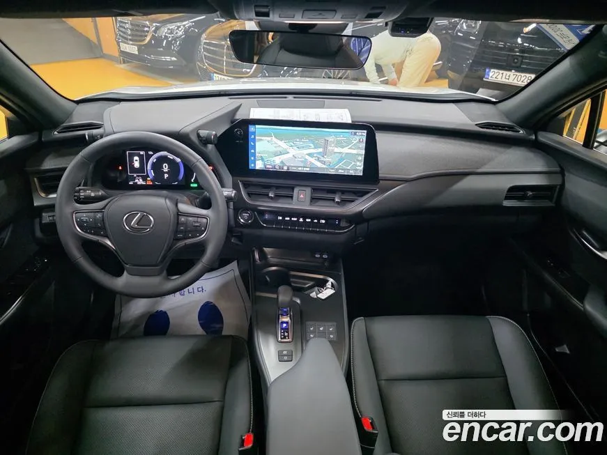 Lexus UX 2025 из KR, фото 7