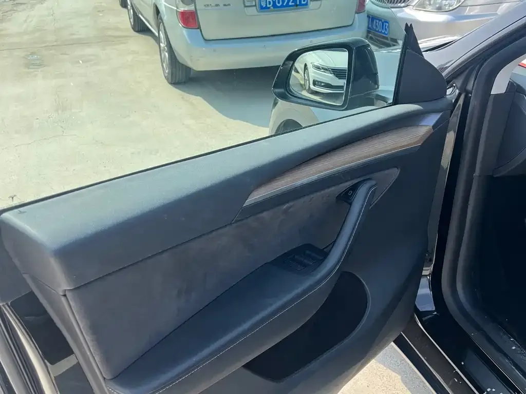 Tesla Model Y 2021 из CN, фото 6