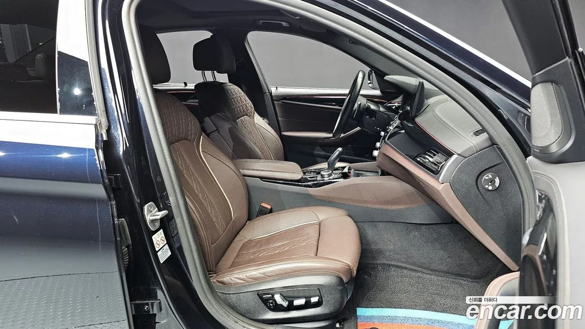 BMW 5-Series 2022 из KR, фото 10