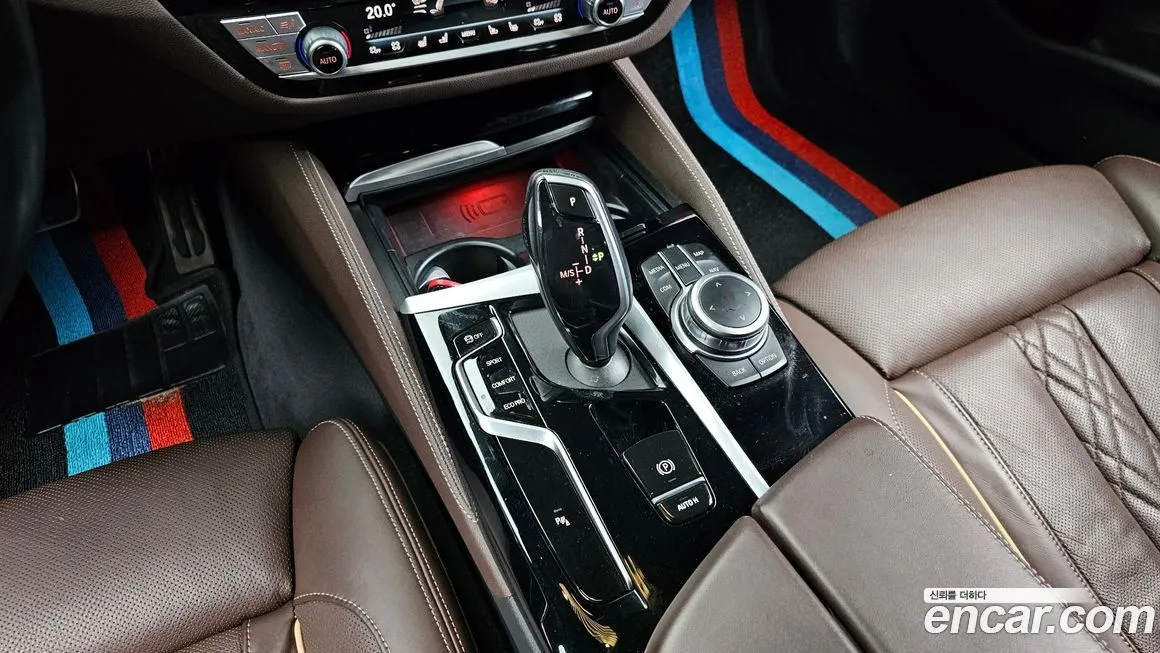 BMW 5-Series 2022 из KR, фото 9