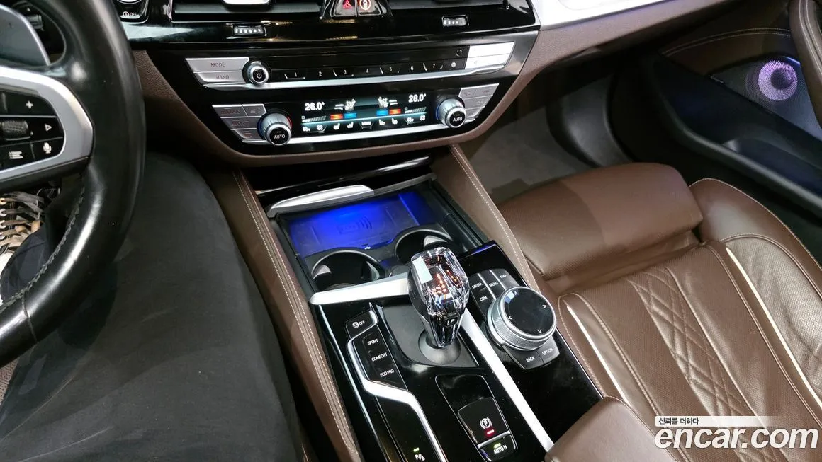 BMW 5-Series 2022 из KR, фото 9