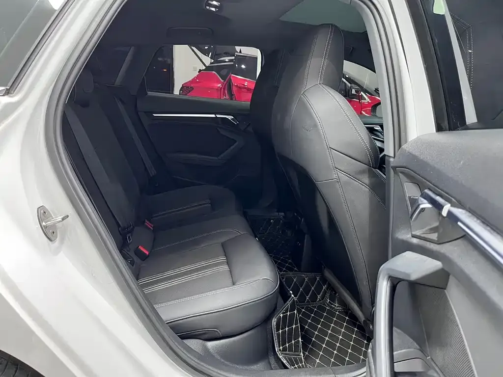 Audi A3 2022 из CN, фото 7