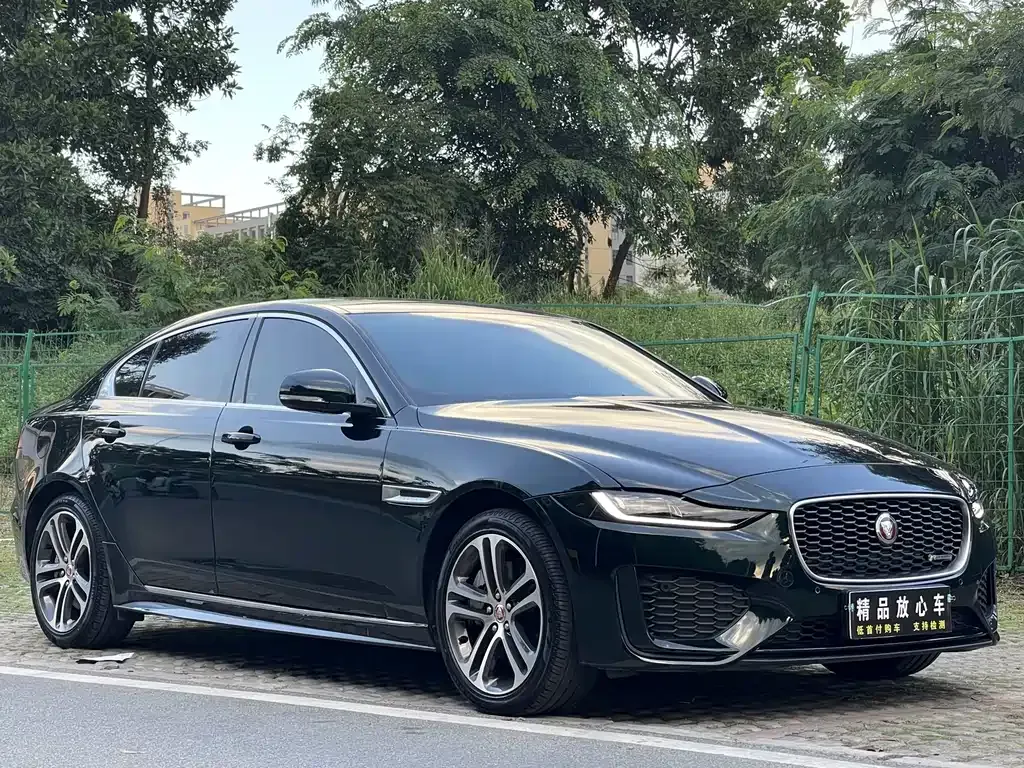 Jaguar XEL — фото 3