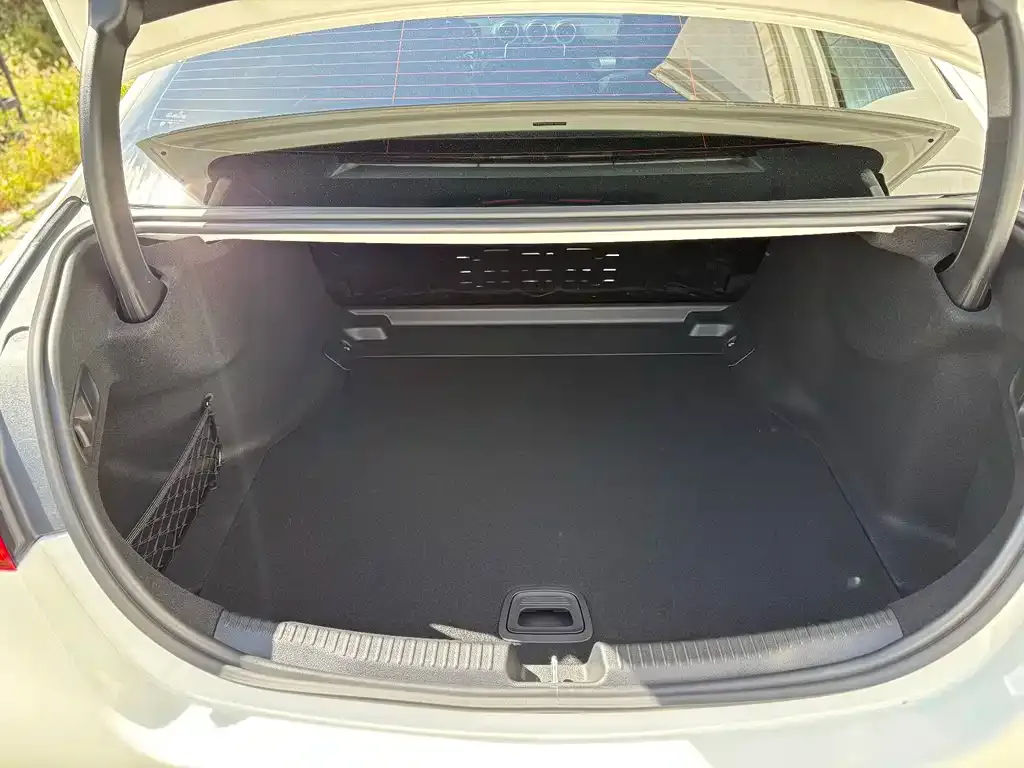 Mercedes-Benz C-Class 2025 из CN, фото 4