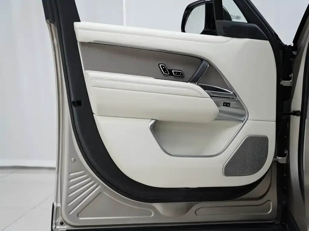 Land Rover Range Rover 2022 из CN, фото 4