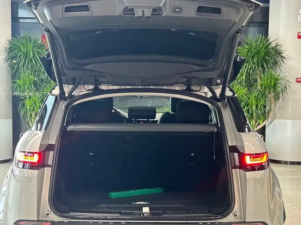 Land Rover Evoque — фото 3