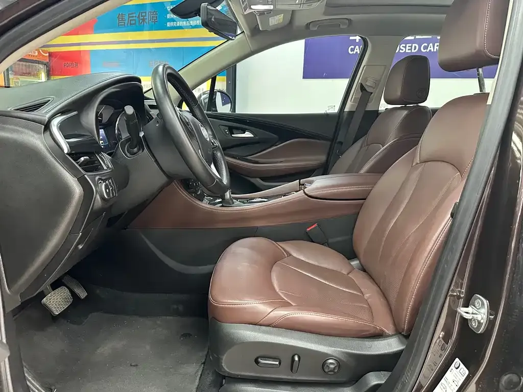 Buick Envision Plus — фото 5