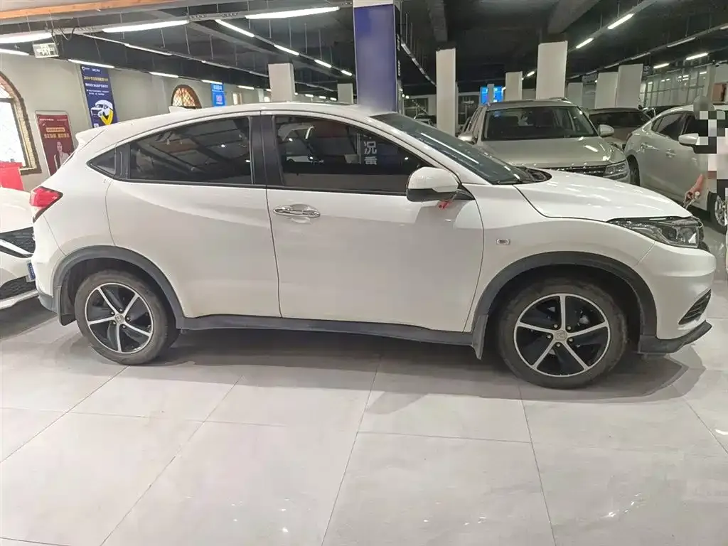 [object Object] Vezel 2022 из CN, фото 7