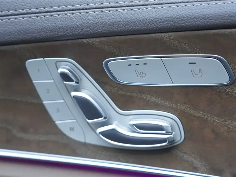 [object Object] E-Class 2021 из CN, фото 9