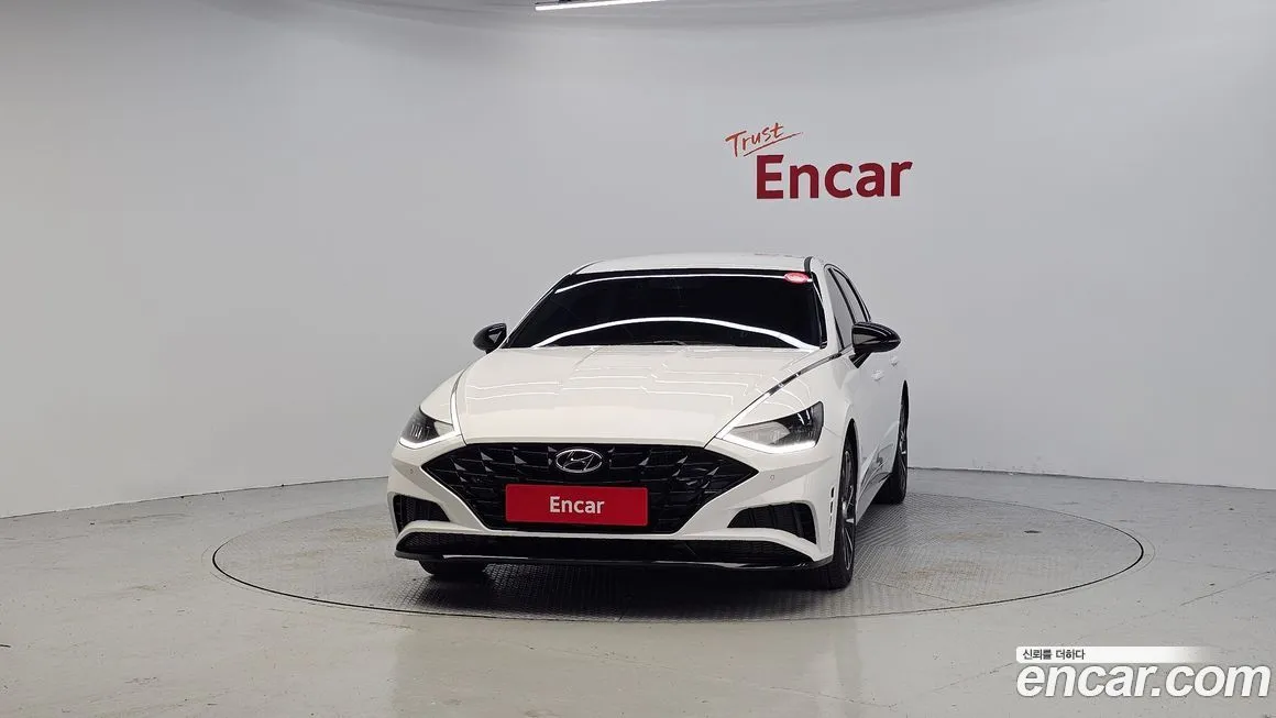 Hyundai Sonata 2023 из KR, фото 3
