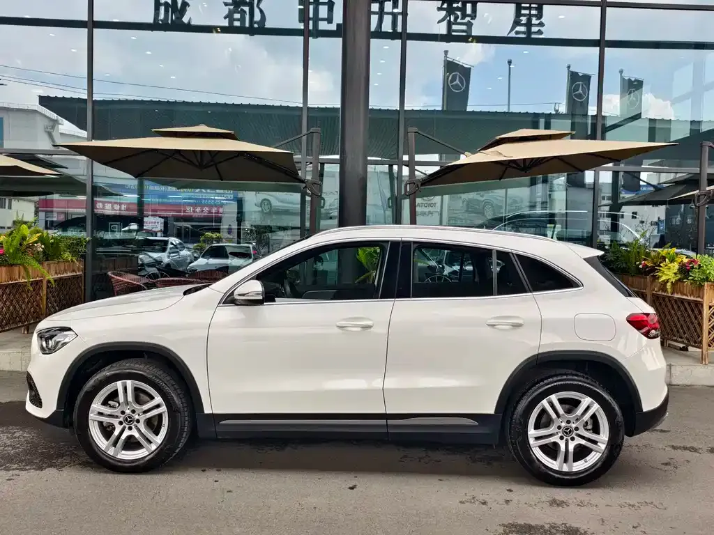 Mercedes-Benz GLA — фото 5