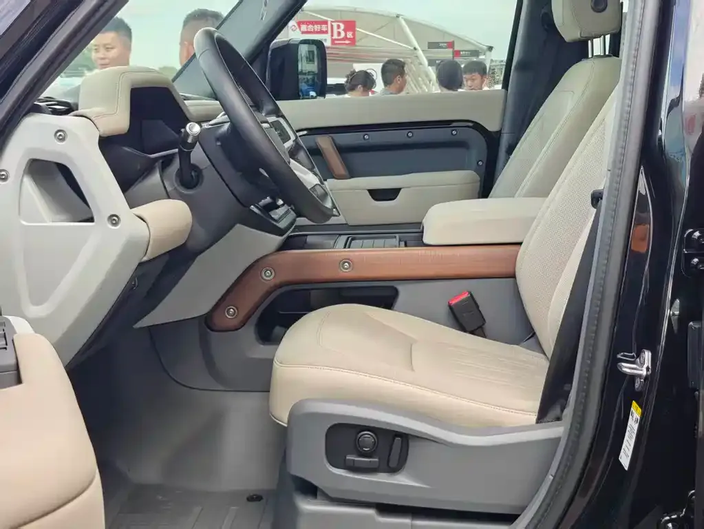 Land Rover Defender 2021 из CN, фото 6