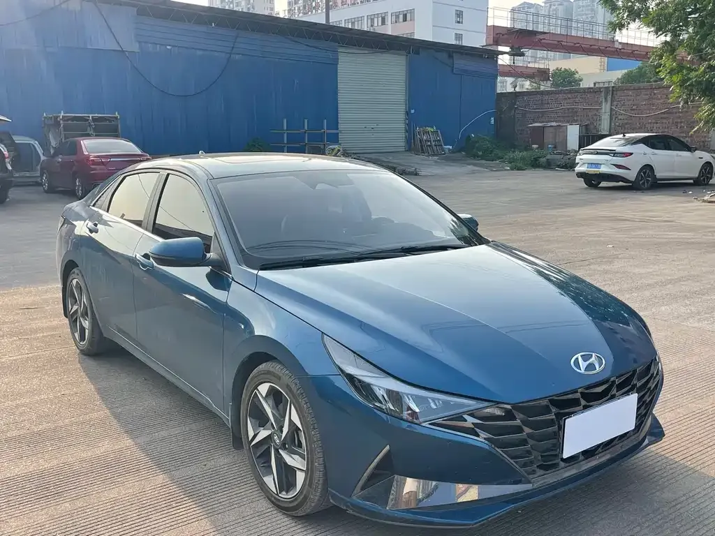 Hyundai Elantra 2022 из CN, фото 2