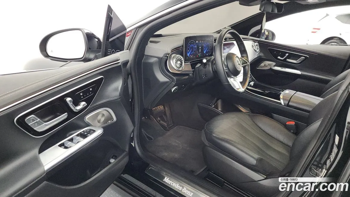 Mercedes-Benz EQE 2023 из KR, фото 10