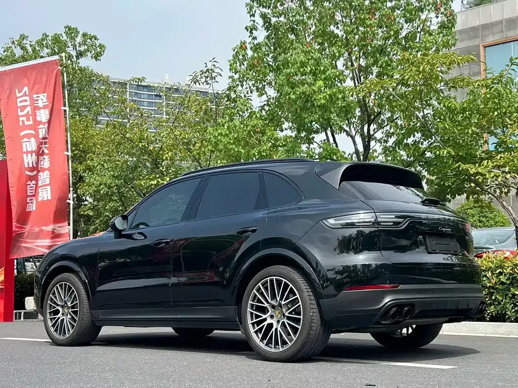 Porsche Cayenne 2023 из CN, фото 8