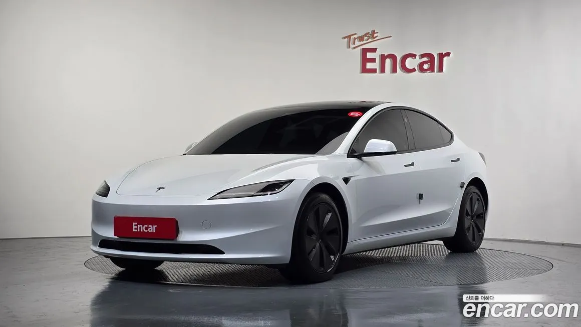Tesla Model 3 2024 из KR, фото 1