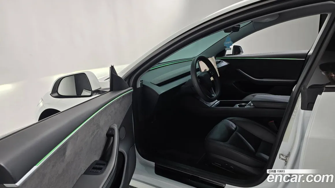 Tesla Model 3 2024 из KR, фото 10