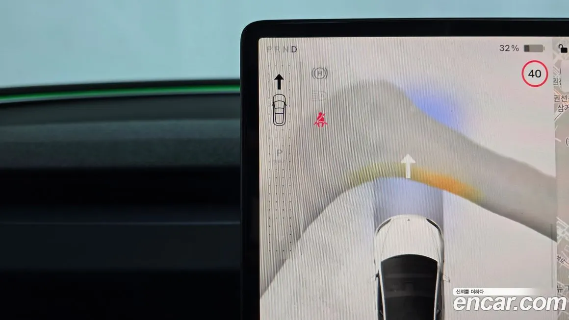 Tesla Model 3 2024 из KR, фото 9