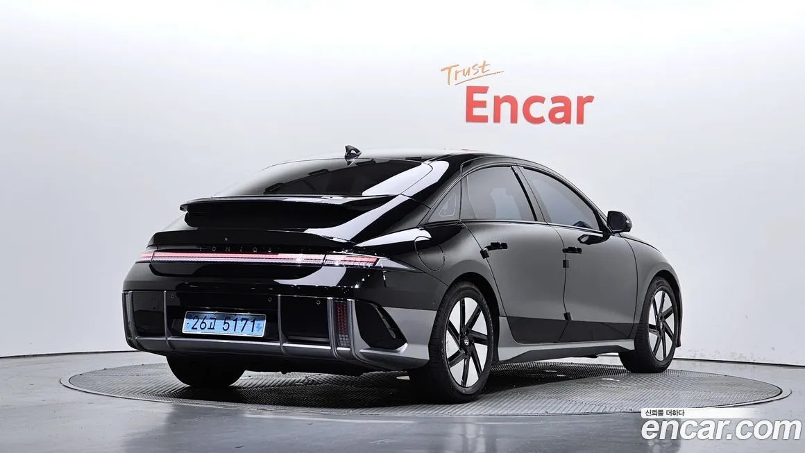 Hyundai Ioniq6 2023 из KR, фото 2