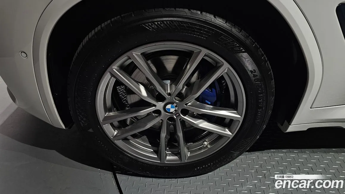 BMW X4 2021 из KR, фото 5