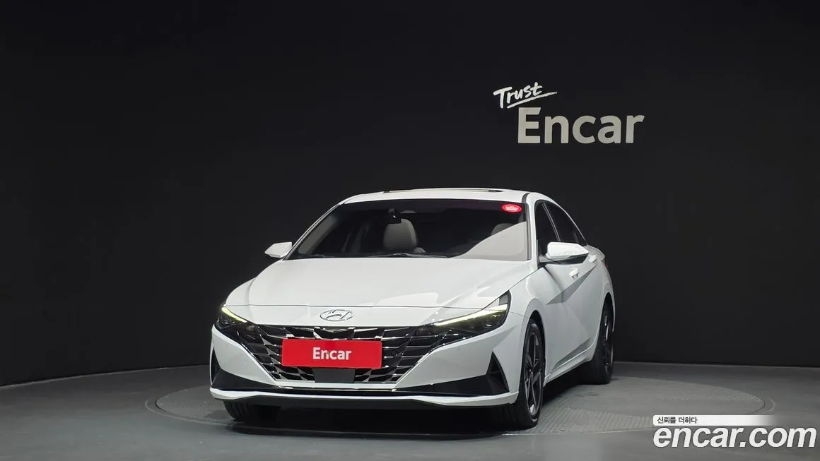 Hyundai AVANTE — фото 3