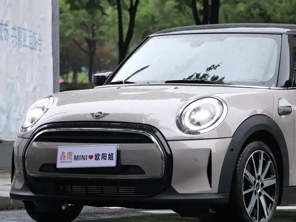 MINI Cooper (3-door) 2024 из CN, фото 8