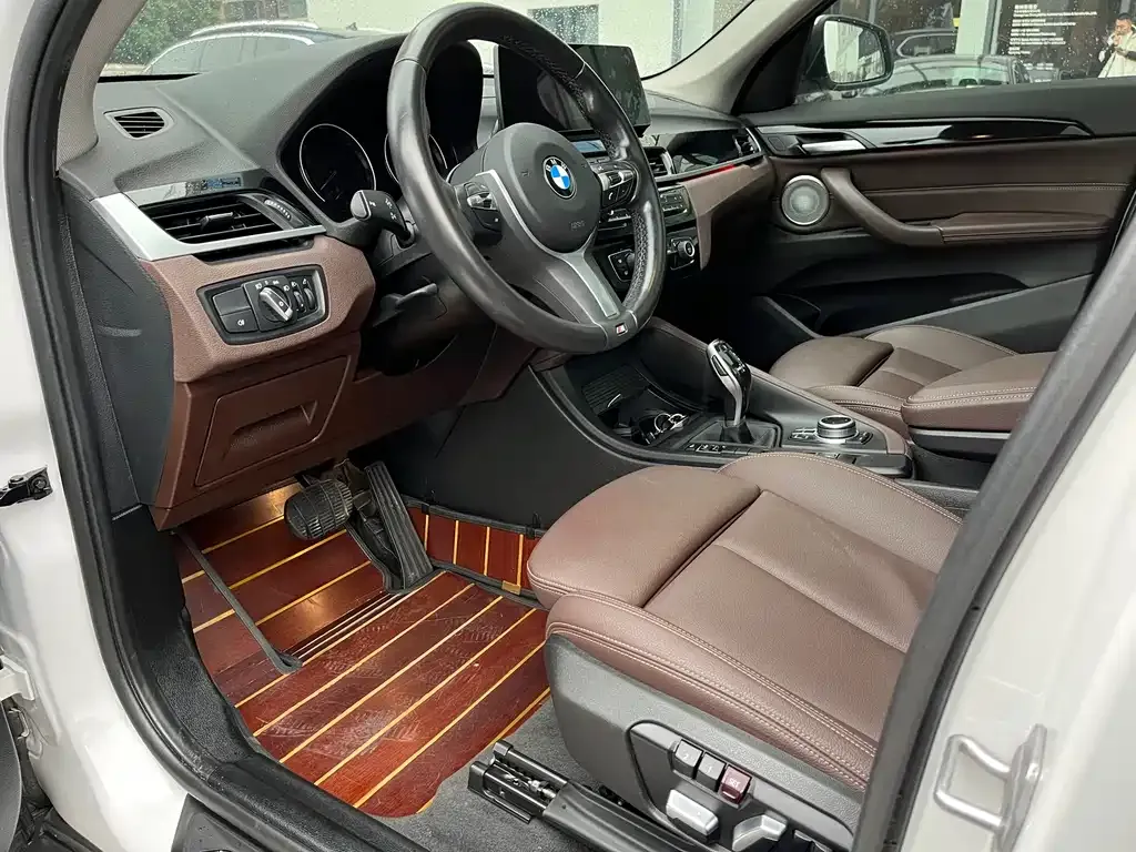 BMW X1 2021 из CN, фото 6