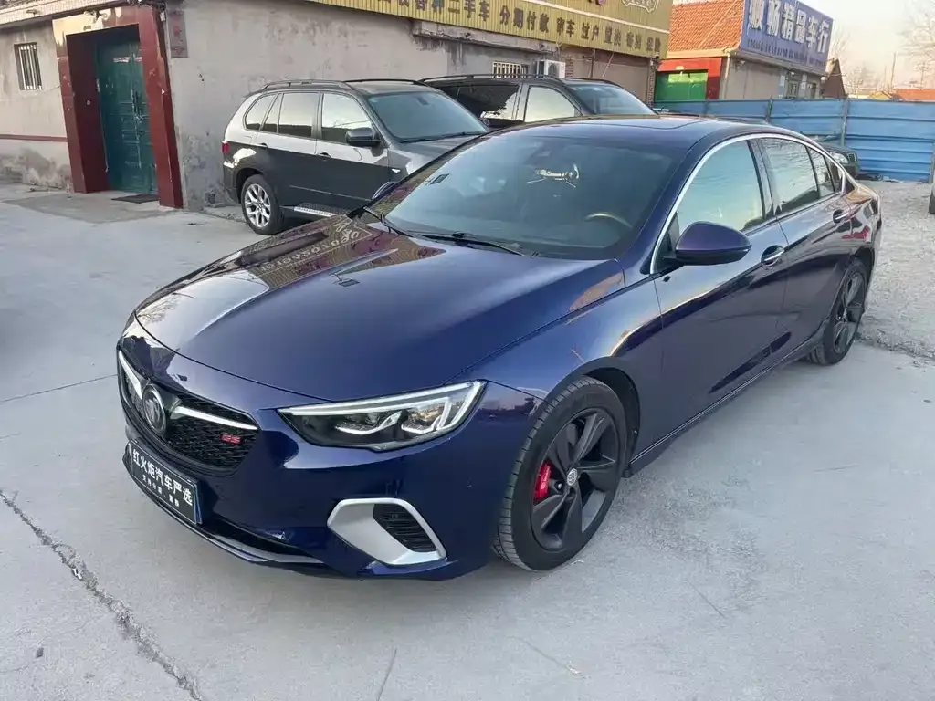 Buick Regal — фото 1