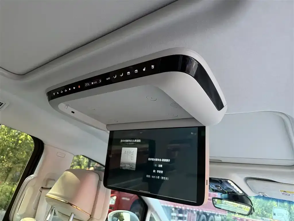 Buick GL8 Hybrid — фото 8