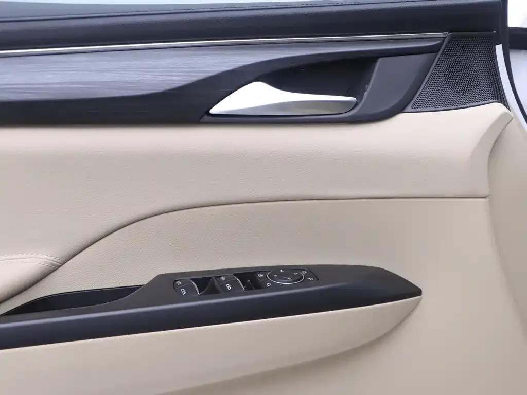 Buick GL8 2024 из CN, фото 6