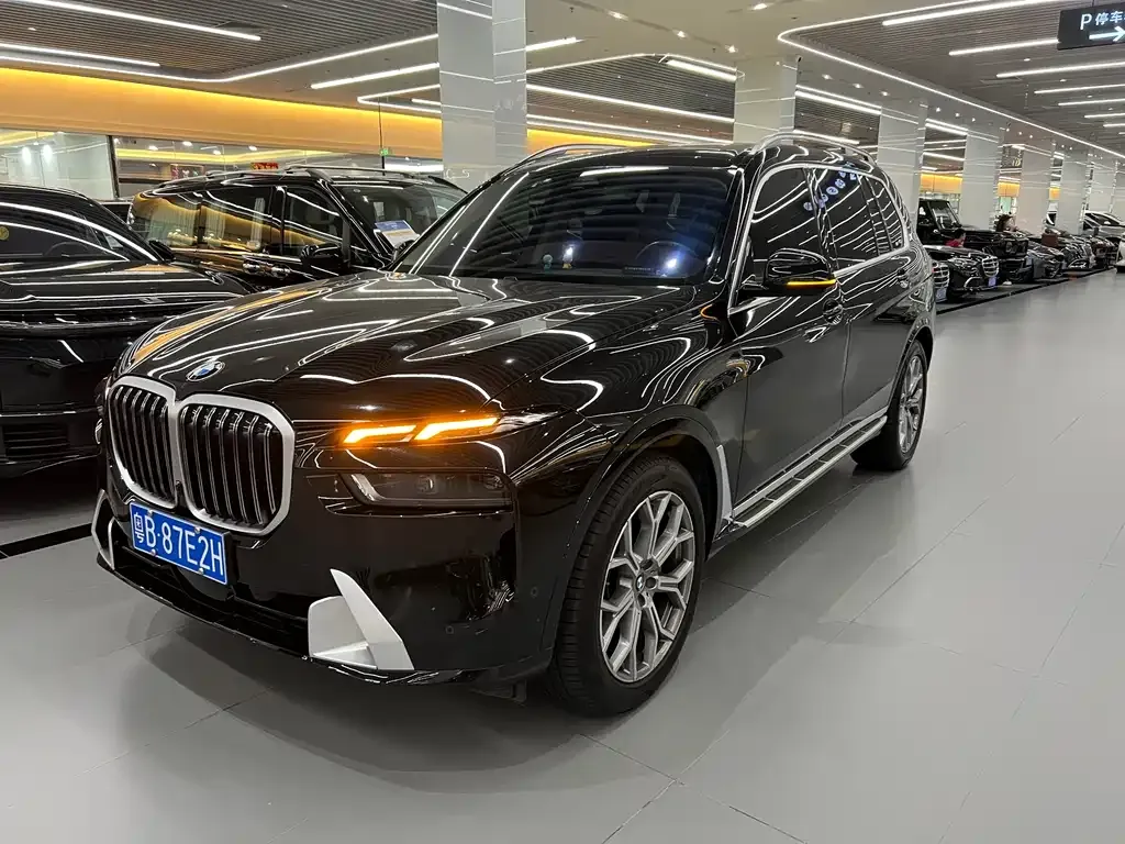 BMW X7 2023 из CN, фото 1