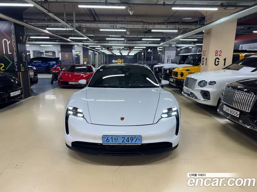 Porsche Taycan 2023 из KR, фото 3