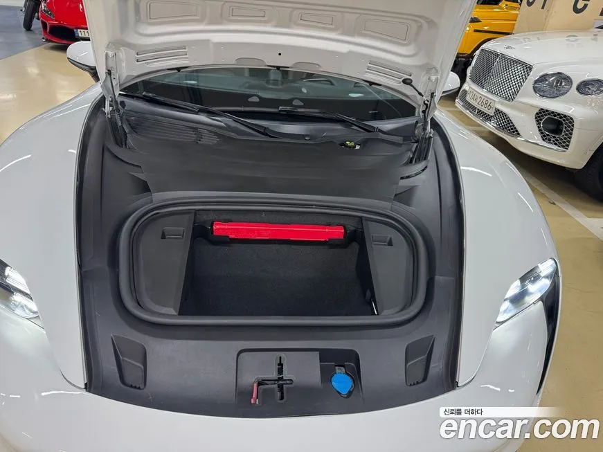 Porsche Taycan 2023 из KR, фото 6