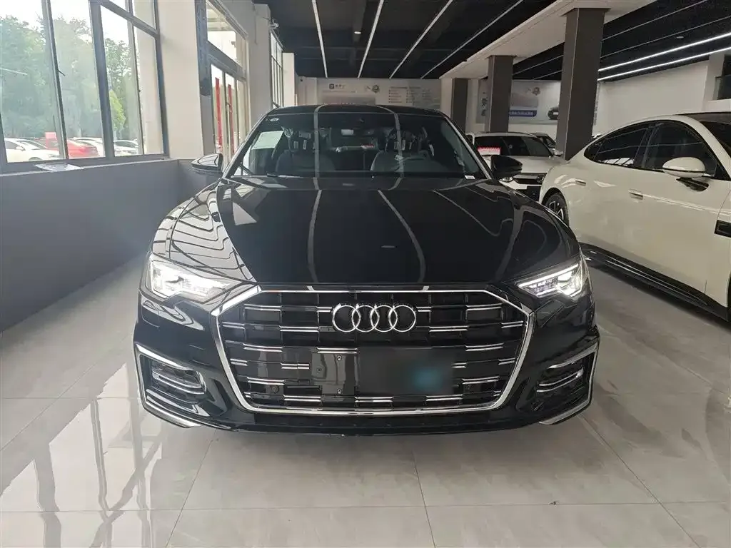 Audi A6L 2025 из CN, фото 3