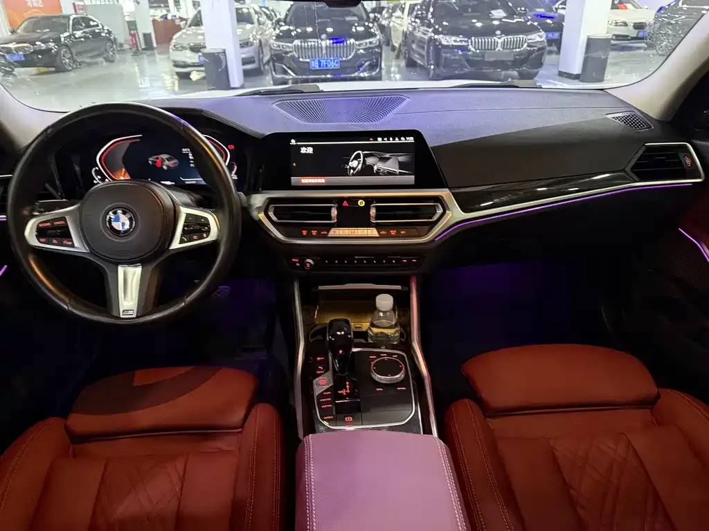 BMW 3 Series 2021 из CN, фото 8