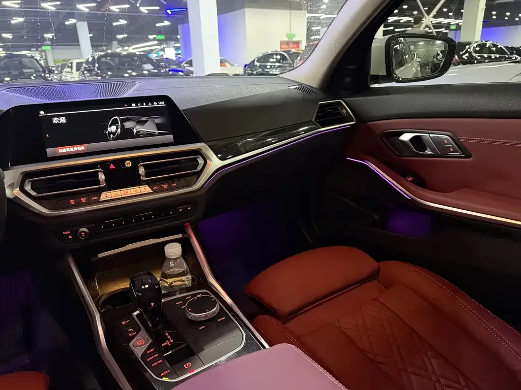 BMW 3 Series 2021 из CN, фото 9