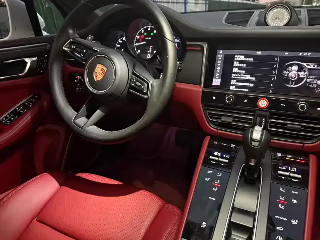 Porsche Macan 2022 из CN, фото 10