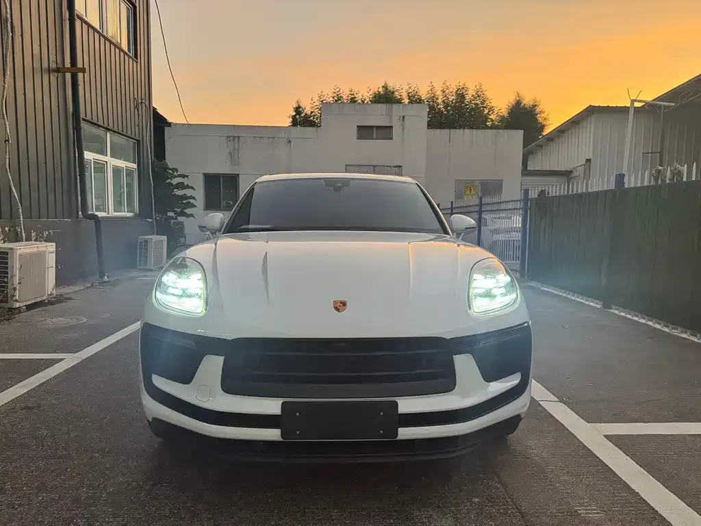 Porsche Macan 2022 из CN, фото 2