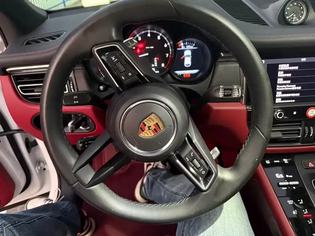 Porsche Macan 2022 из CN, фото 5