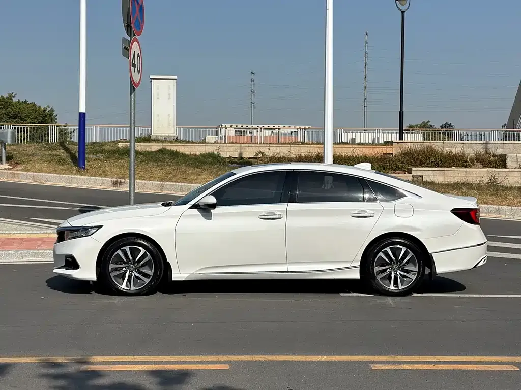 Honda Accord 2022 из CN, фото 5