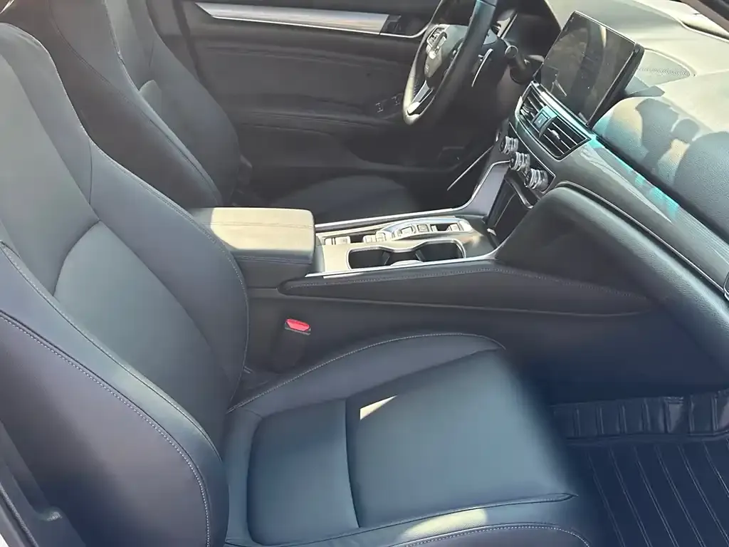 Honda Accord 2022 из CN, фото 6