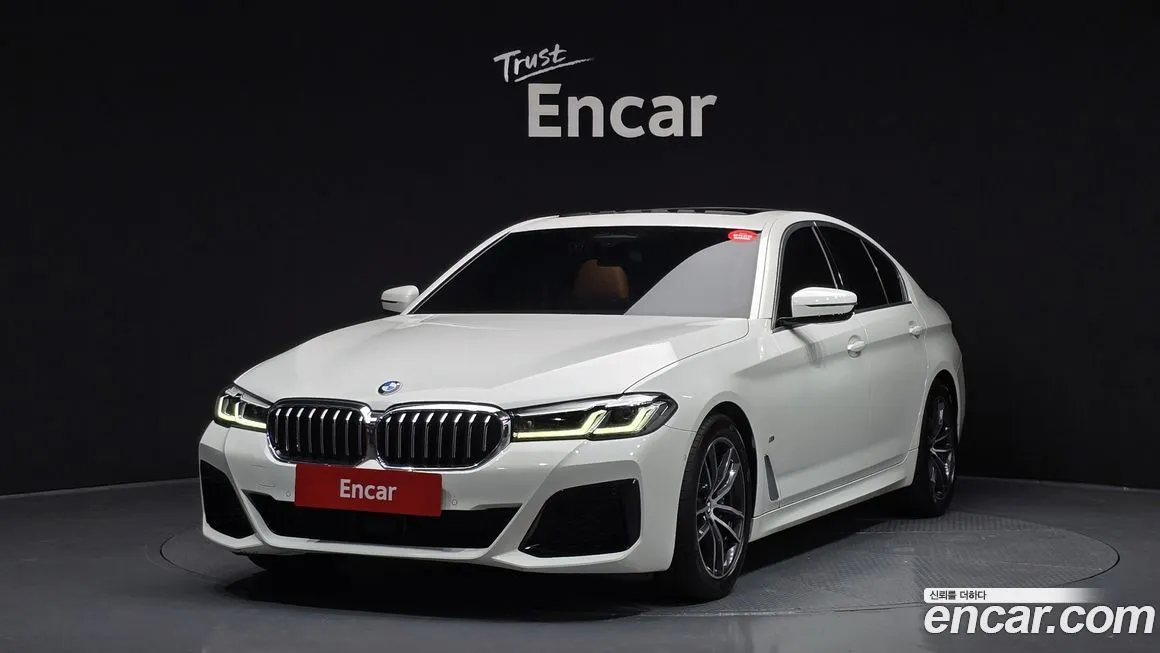 BMW 5-Series 2023 из KR, фото 1