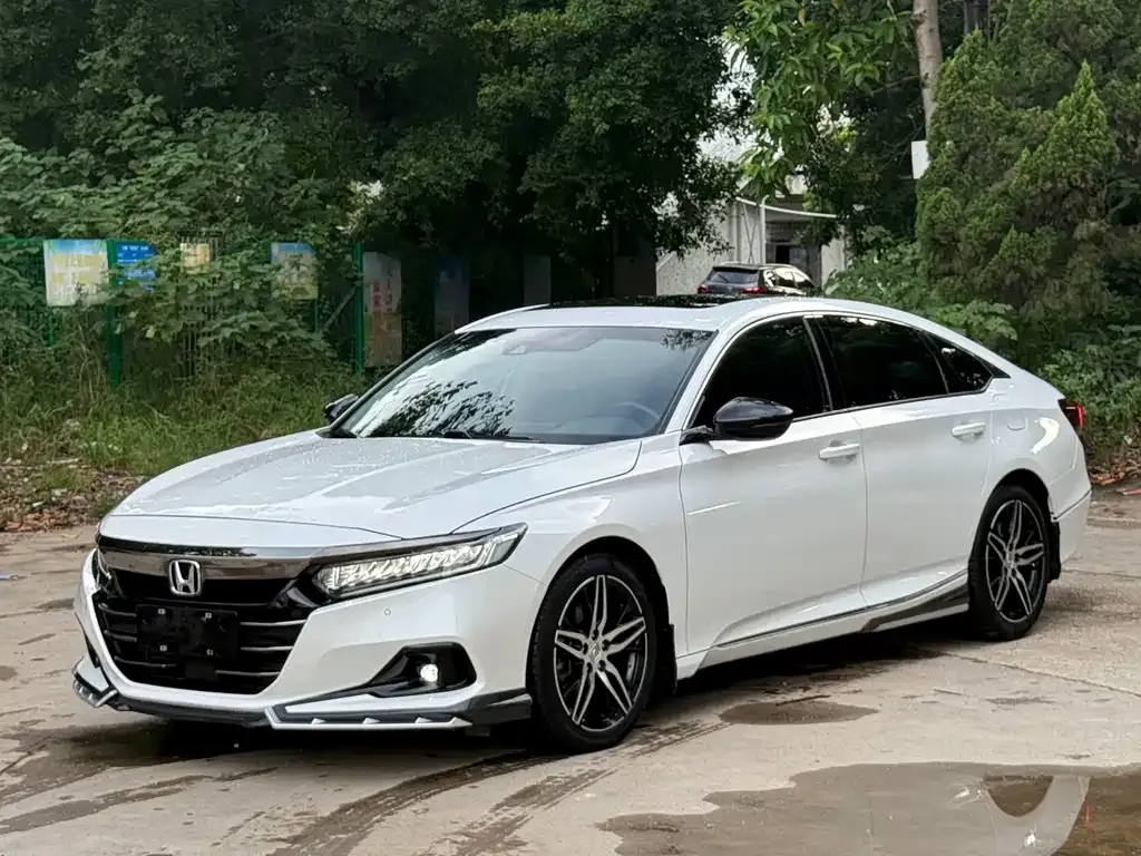 Honda Accord 2023 из CN, фото 1