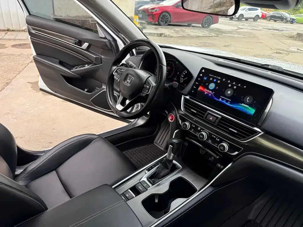 Honda Accord 2023 из CN, фото 10