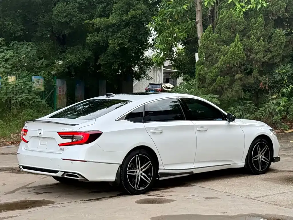 Honda Accord 2023 из CN, фото 7