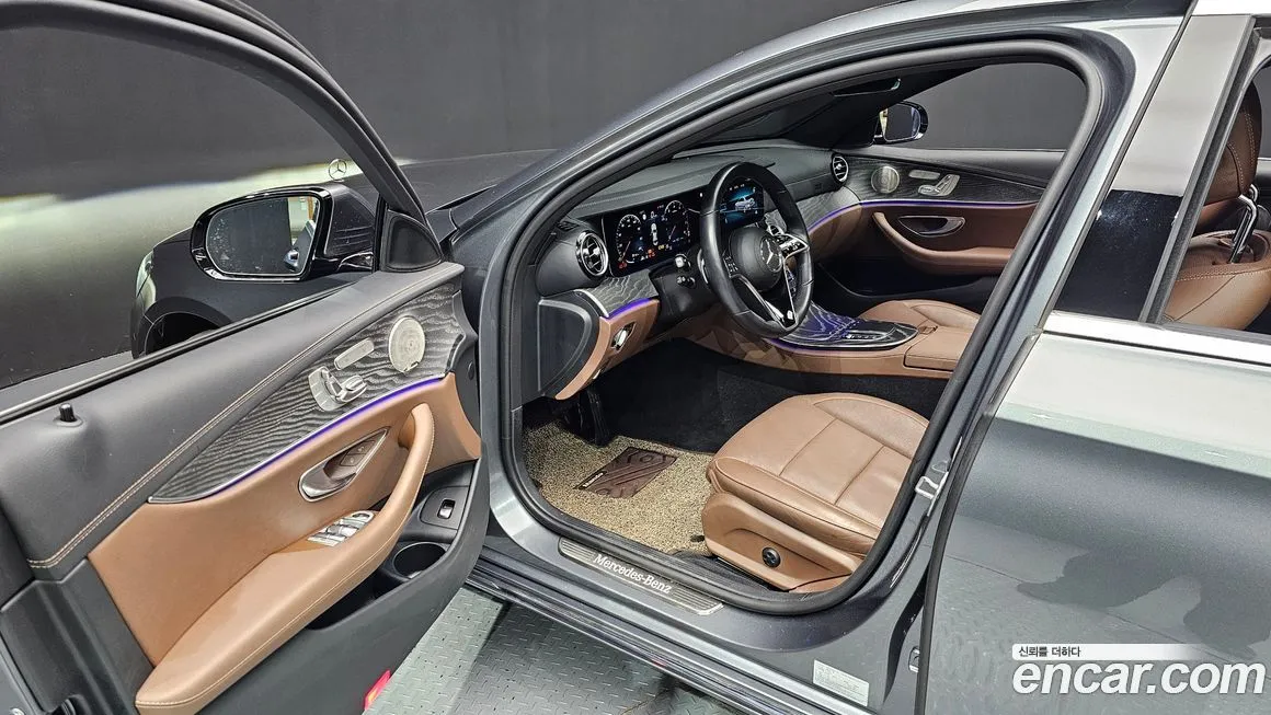 Mercedes-Benz E-Class 2023 из KR, фото 10