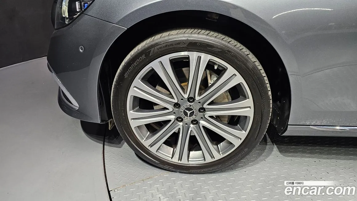 Mercedes-Benz E-Class 2023 из KR, фото 5