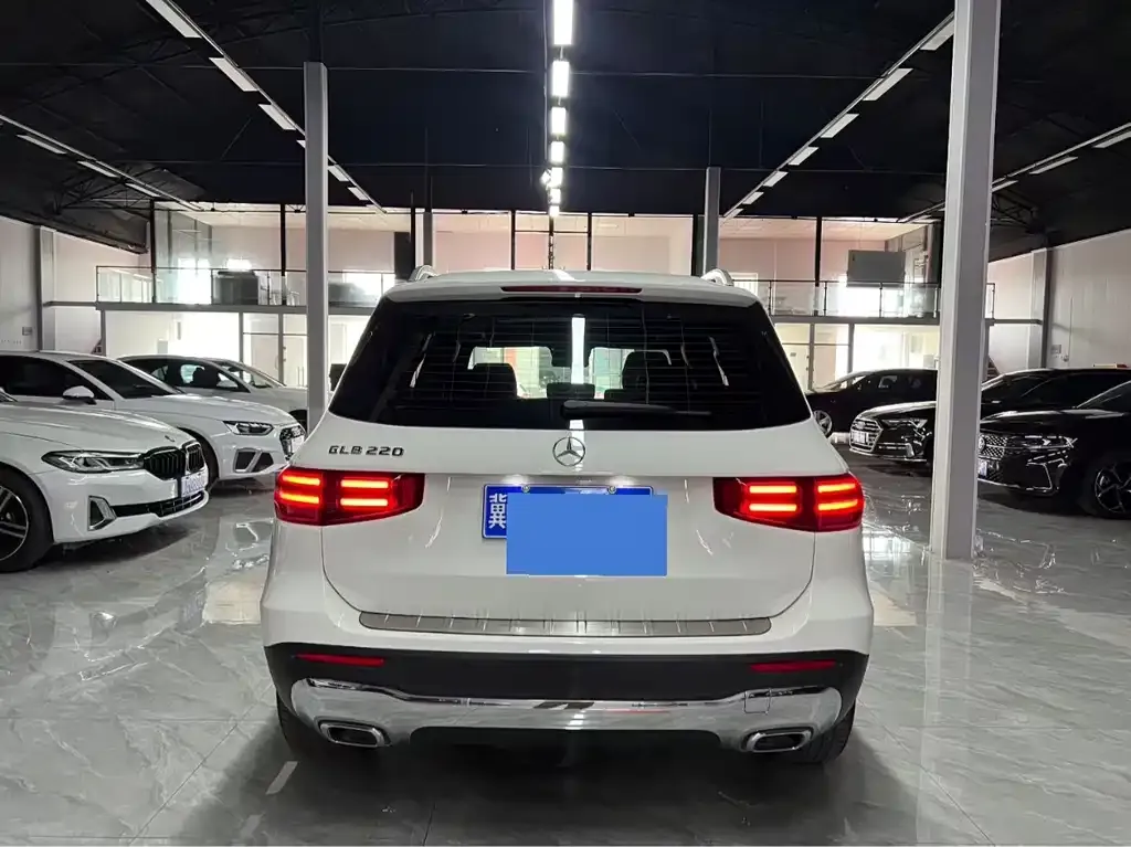 Mercedes-Benz GLB 2023 из CN, фото 4