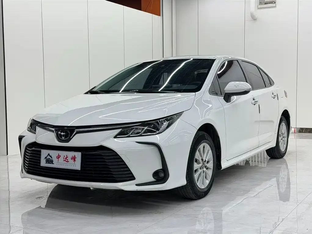 Toyota Corolla 2021 из CN, фото 2