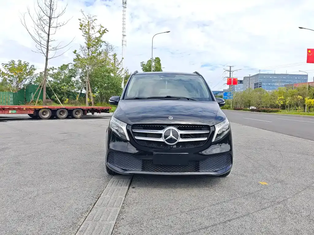 Mercedes-Benz V-Class 2021 из CN, фото 2
